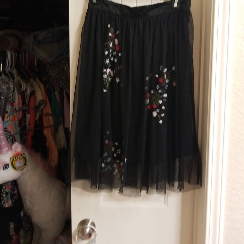 Adorable Takara lace tulle skirt